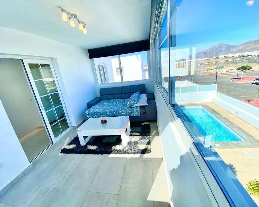 Villa Geny Playa Blanca  0*, Playa Blanca (Lanzarote)